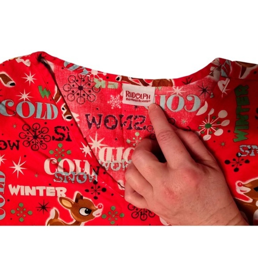 Women's Size Small‎ Rudolph Winter Pattern Scrub Top, Excellent Condition - Picture 3 of 5